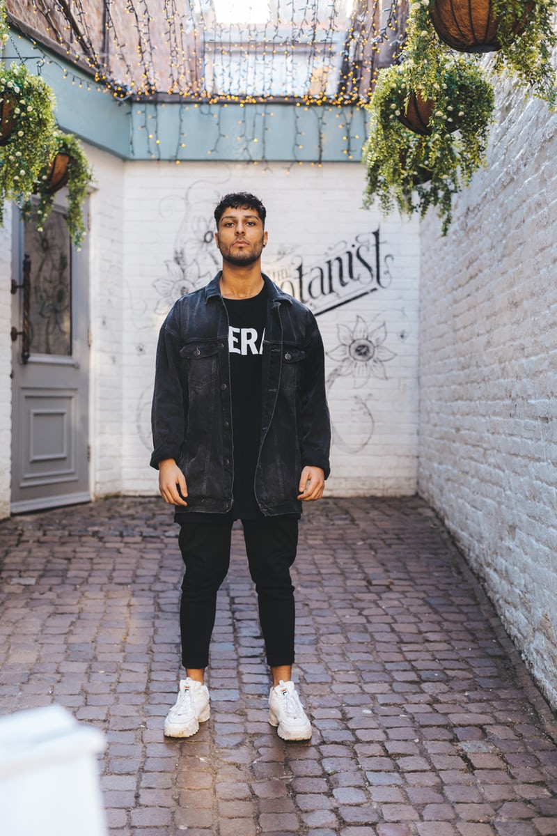 zwarte kleding trends mannen