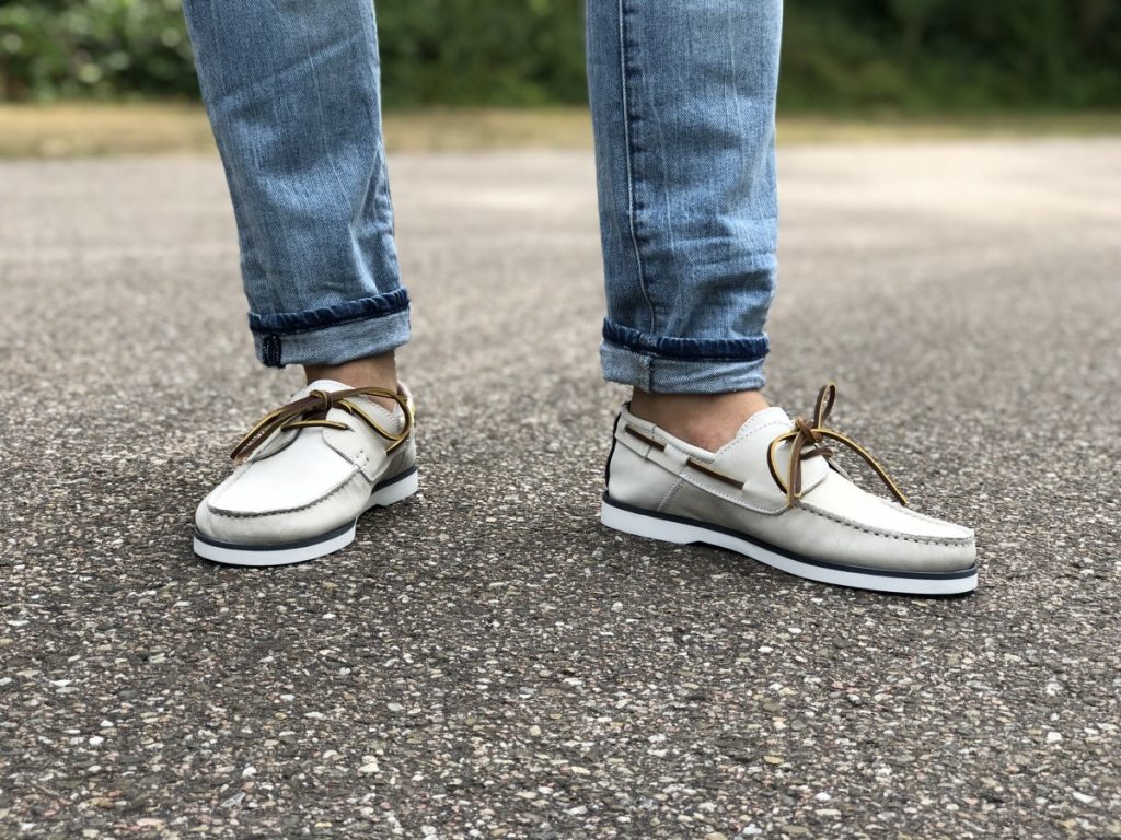 Witte bootschoenen van esprit